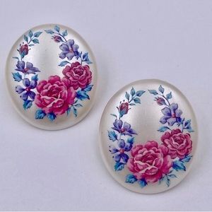 Vintage AVON pearlized rose floral oval pierced earrings💐